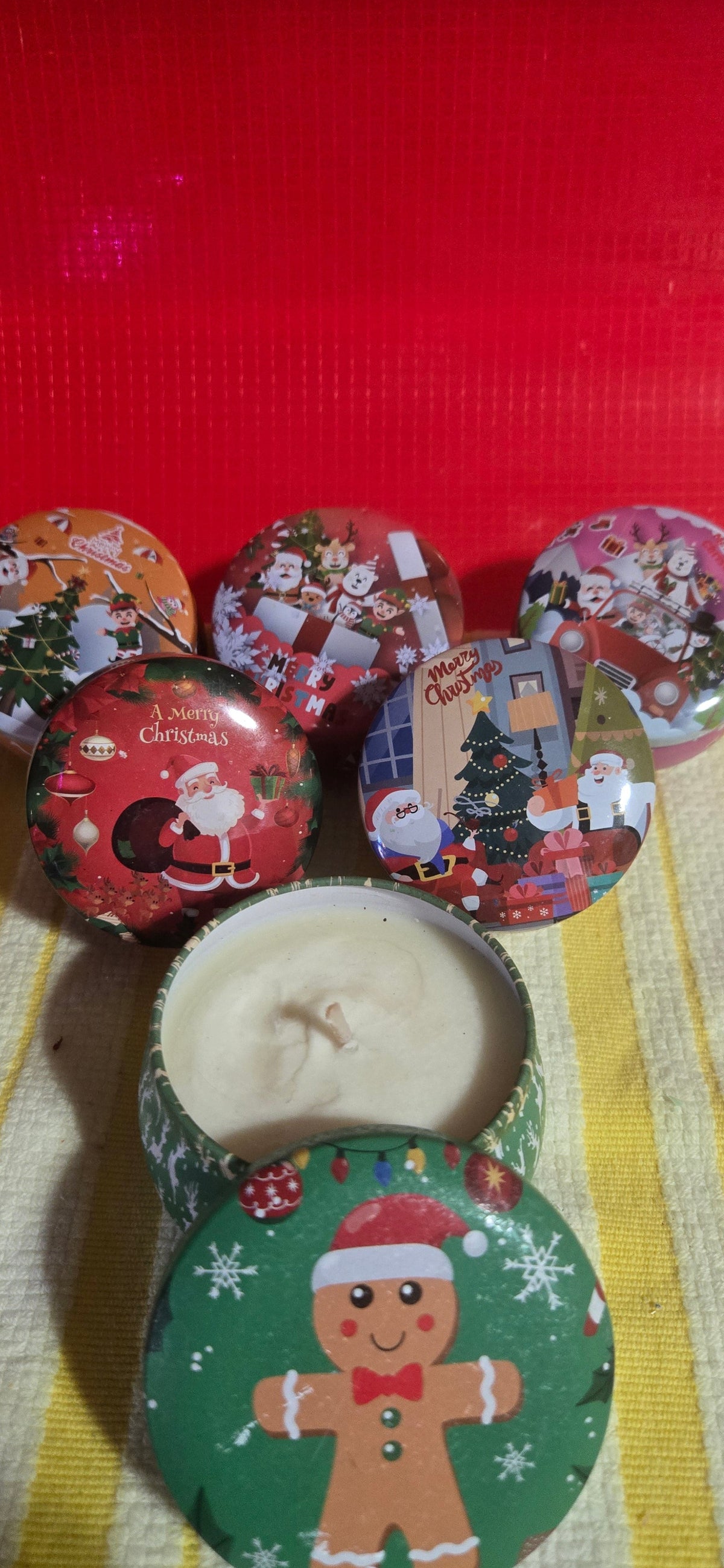 CHRISTMAS CANISTERS & CANDLES